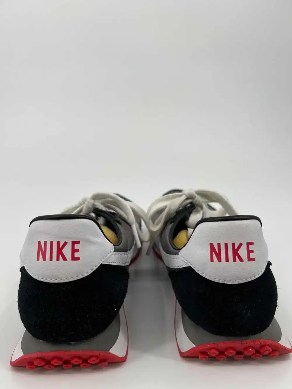 Nike Gray/Black Waffle Trainer 2 Kids Sneakers | Size 6 Boys
